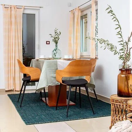 Stars And Olives Retreat Apartment