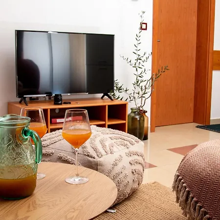 Stars And Olives Retreat Apartment Valtura