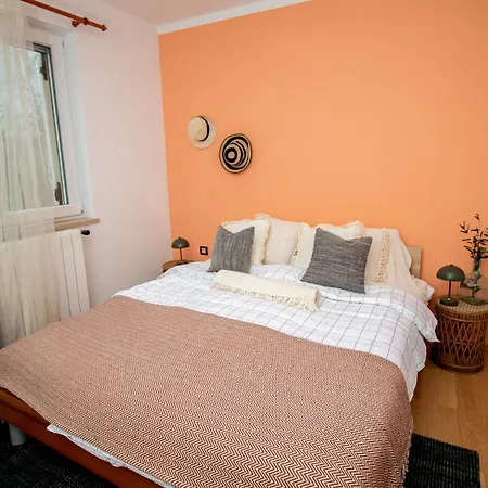 Stars And Olives Retreat Apartment