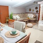 Apartamento Stars And Olives Retreat