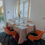 Stars And Olives Retreat Apartamento *